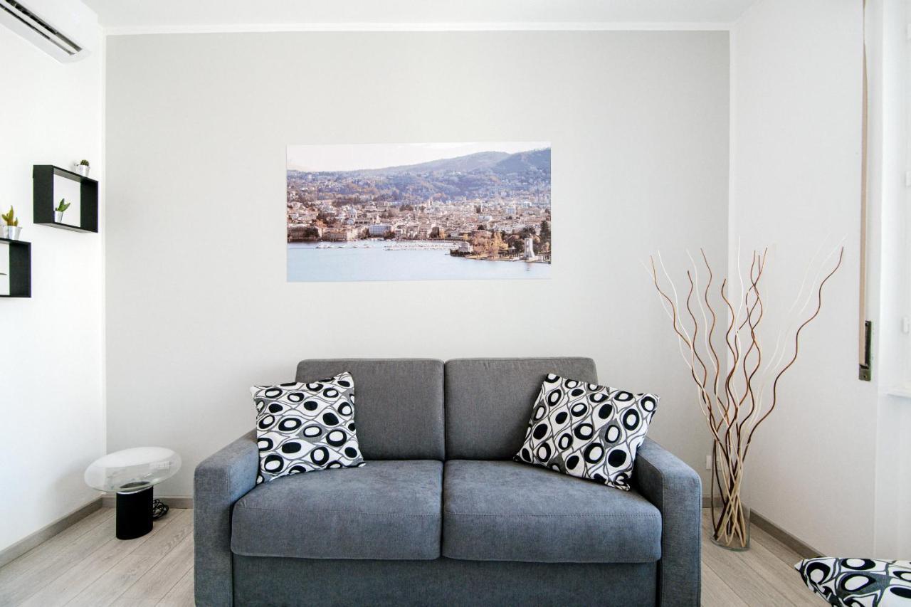Bright Home - The House Of Travelers Côme Esterno foto